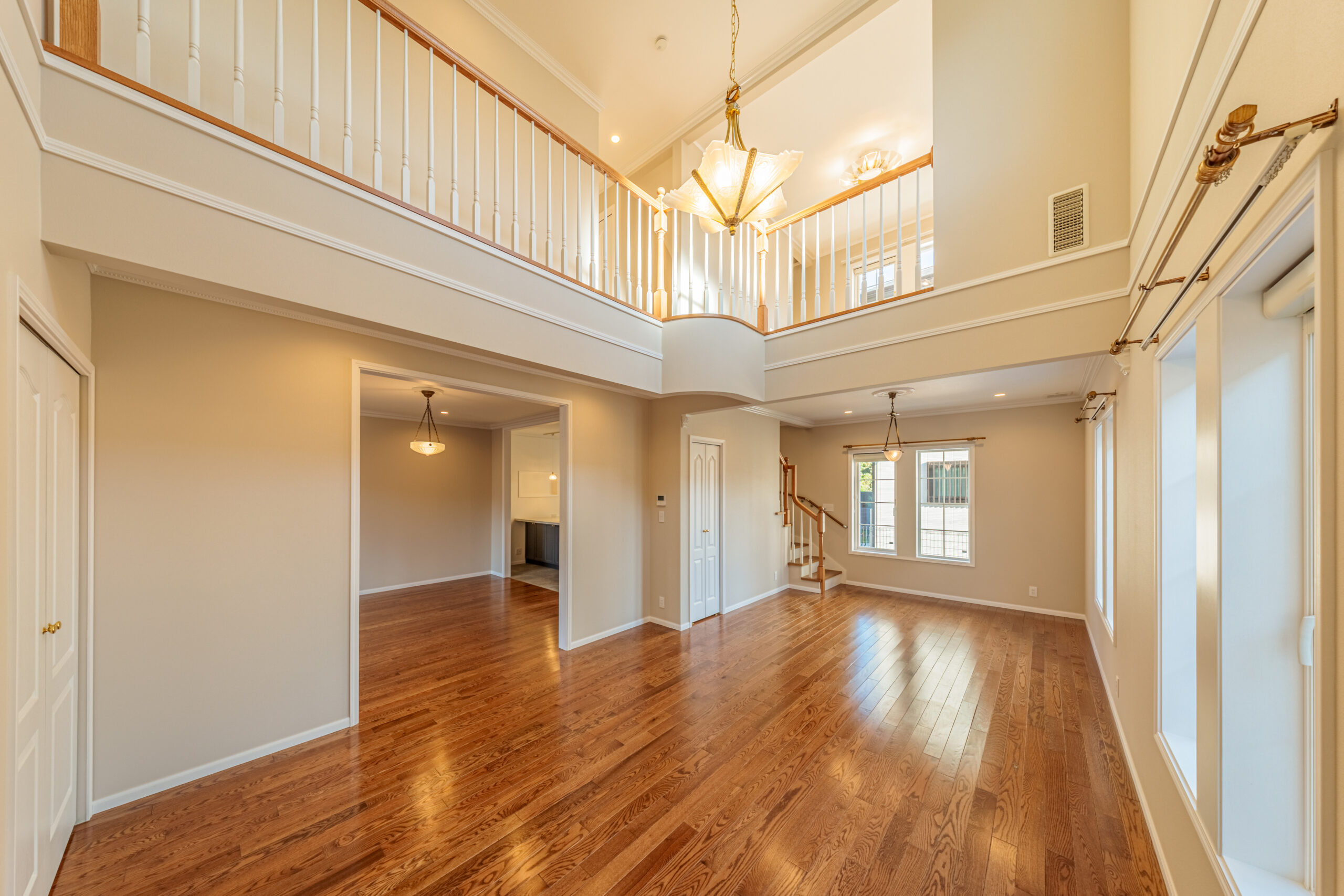 海外での暮らしを、我が家に