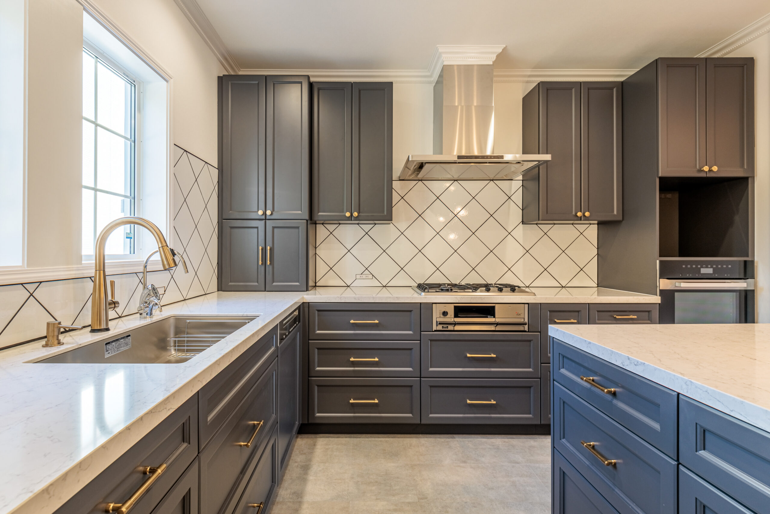 海外での暮らしを、我が家に